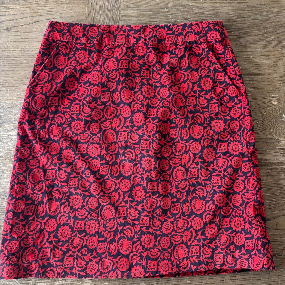 Boden Vibrant Red and Black Patterned Pencil Skirt